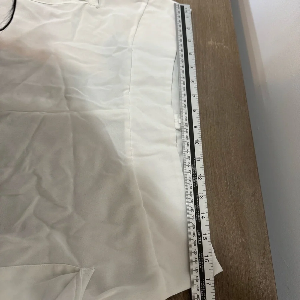 N/A crisp white